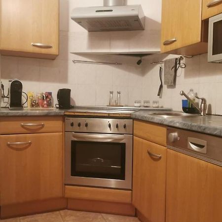 Beautiful, Spacious And Cheap Apartment Wina Bagian luar foto