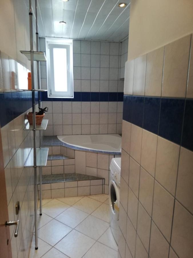 Beautiful, Spacious And Cheap Apartment Wina Bagian luar foto